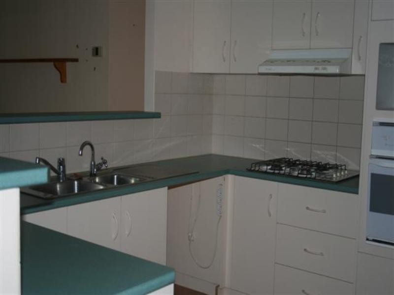 7 Rosedale Close, Roma QLD 4455