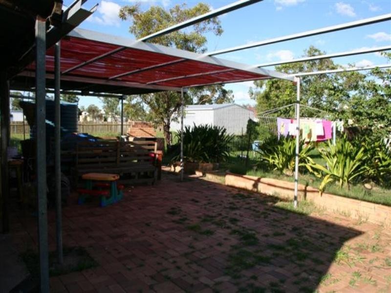 42 Feather Street, Roma QLD 4455