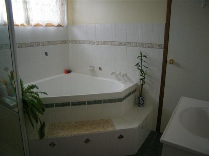 14 Rosedale Close, Roma QLD 4455