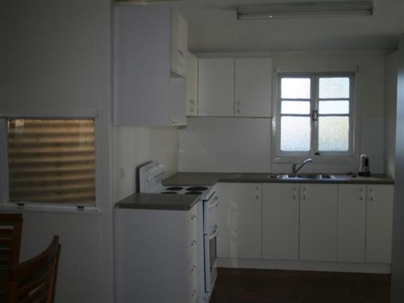 1 Hawthorne Street, Roma QLD 4455