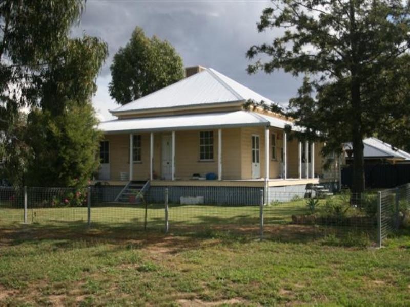 1 Hawthorne Street, Roma QLD 4455