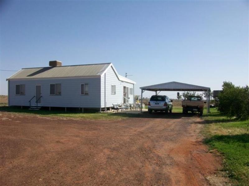 334 Bassett Lane, Roma QLD 4455