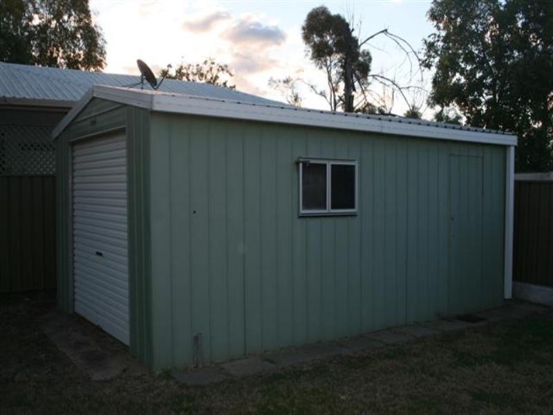 65 Currey Street, Roma QLD 4455