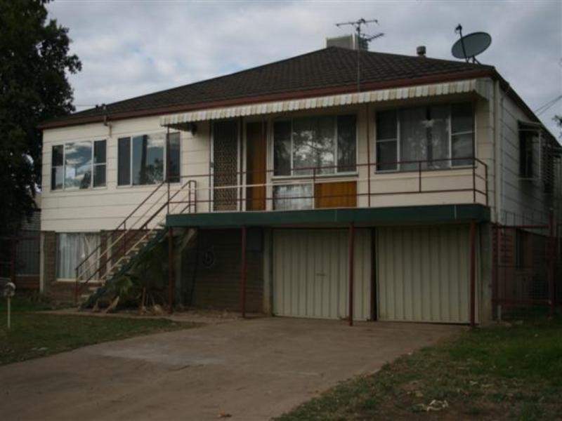 34 Twine Street, Roma QLD 4455