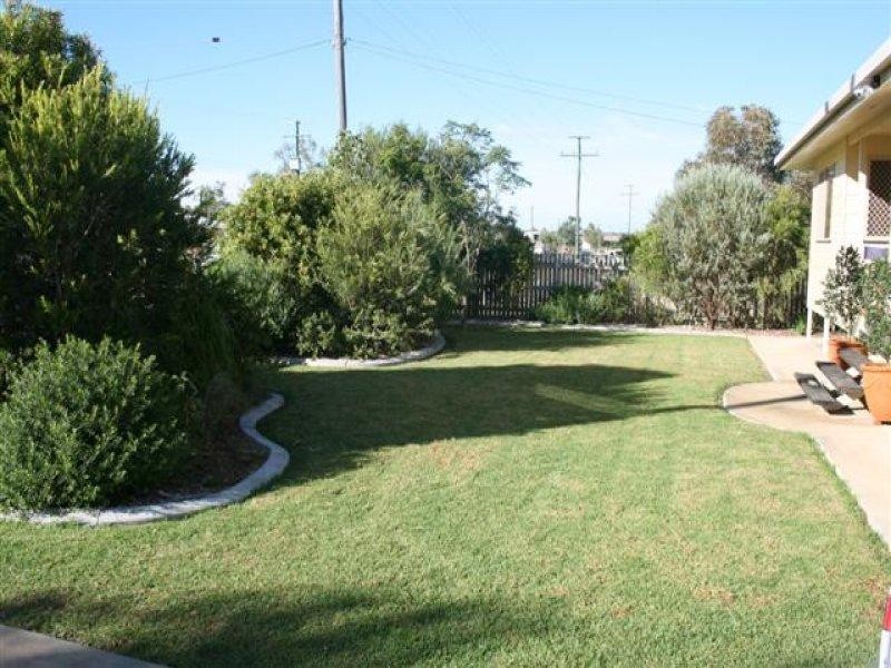 117 Currey Street, Roma QLD 4455
