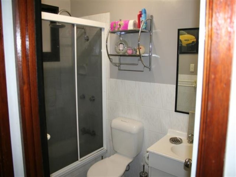 6 Mullavey Street, Roma QLD 4455