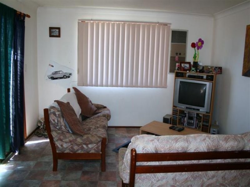 6 Mullavey Street, Roma QLD 4455