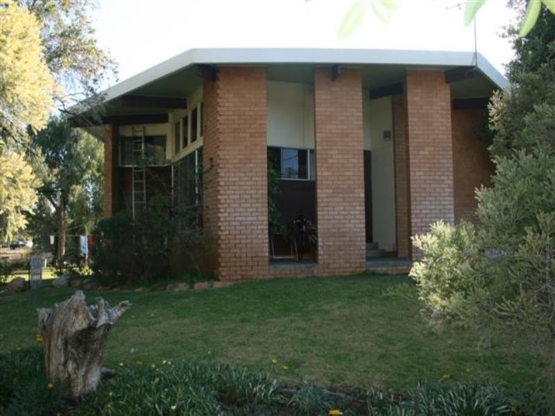 7 Carramar Place, Roma QLD 4455