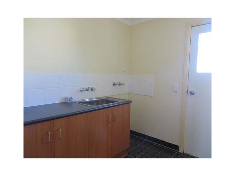 233 Edwardes Street, Roma QLD 4455