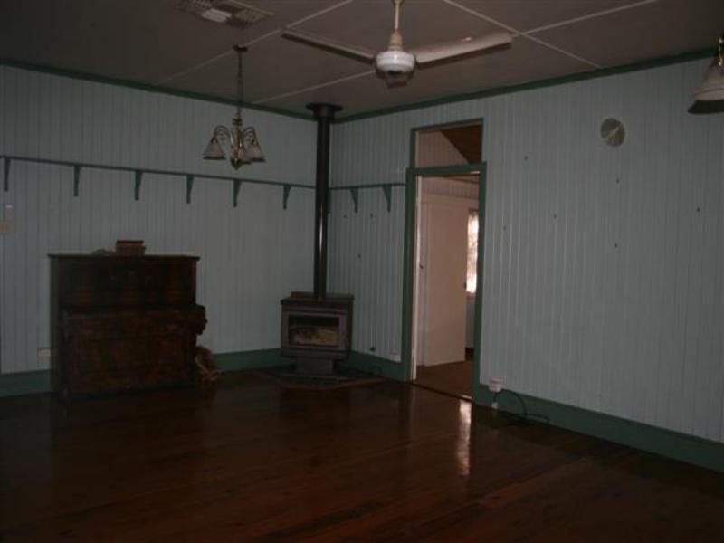 158 McDowall Street, Roma QLD 4455