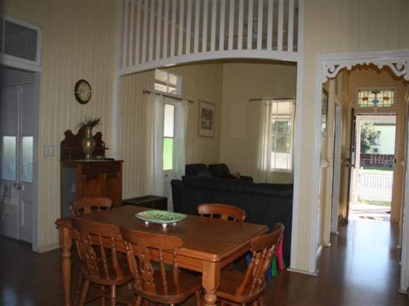 6 Twine Street, Roma QLD 4455