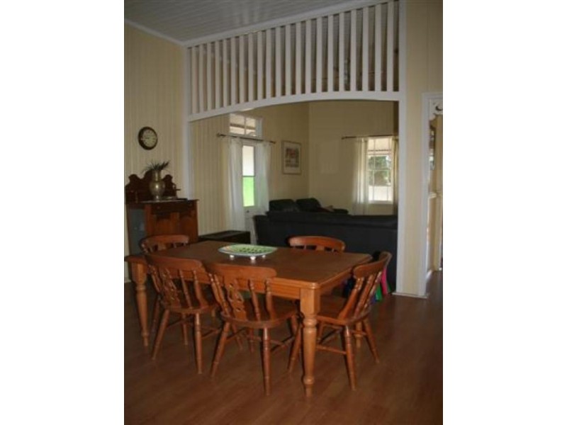 6 Twine Street, Roma QLD 4455