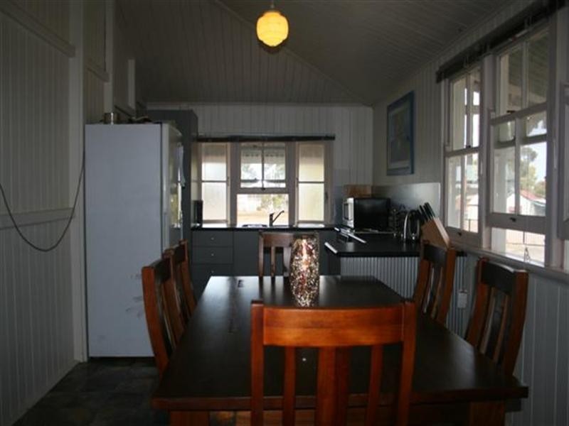 32 Queen Street, Roma QLD 4455