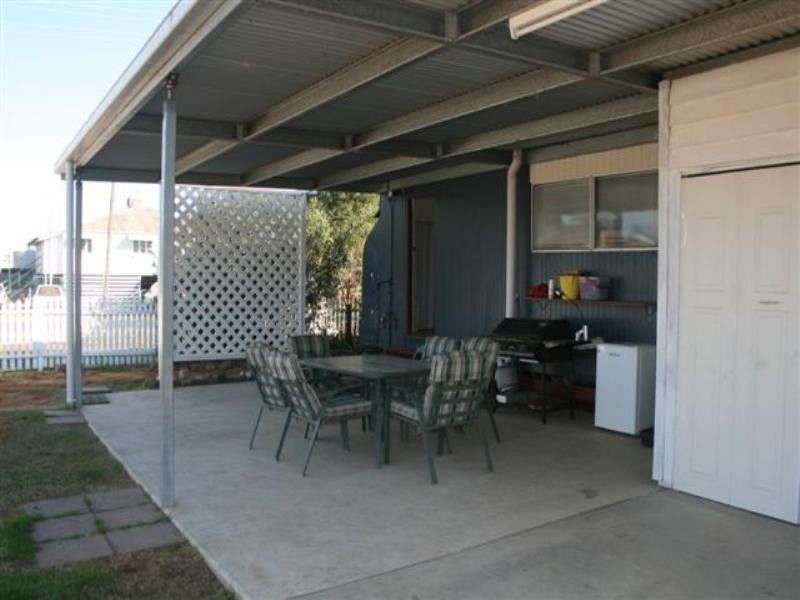 6 Twine Street, Roma QLD 4455