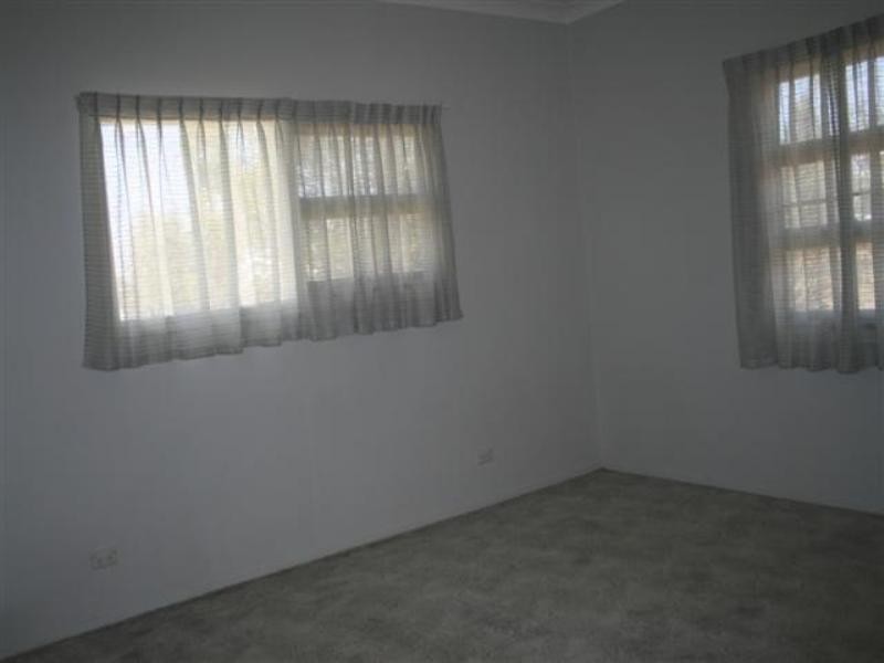 31 Miscamble Street, Roma QLD 4455