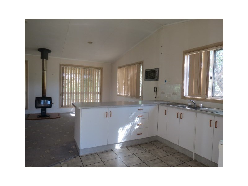 249 Northern Road, Roma QLD 4455