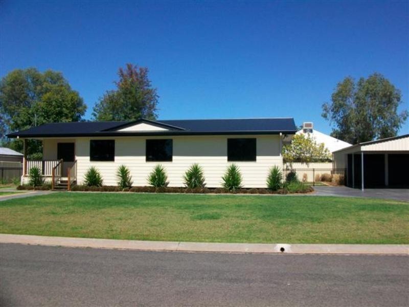 29 McEwan Street, Roma QLD 4455