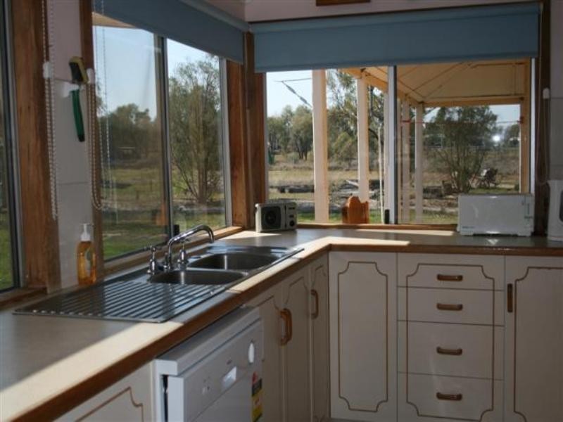 32 Clayton, Roma QLD 4455