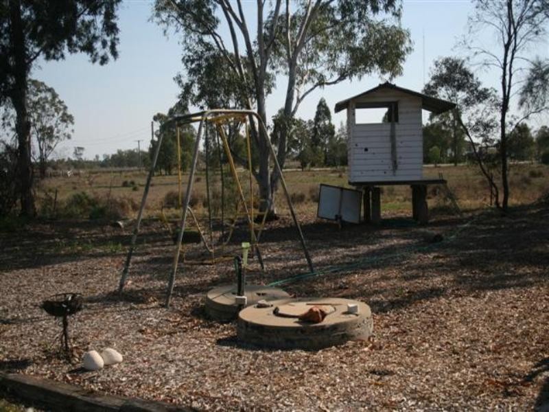 32 Clayton, Roma QLD 4455