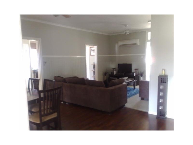 17 May Street, Roma QLD 4455