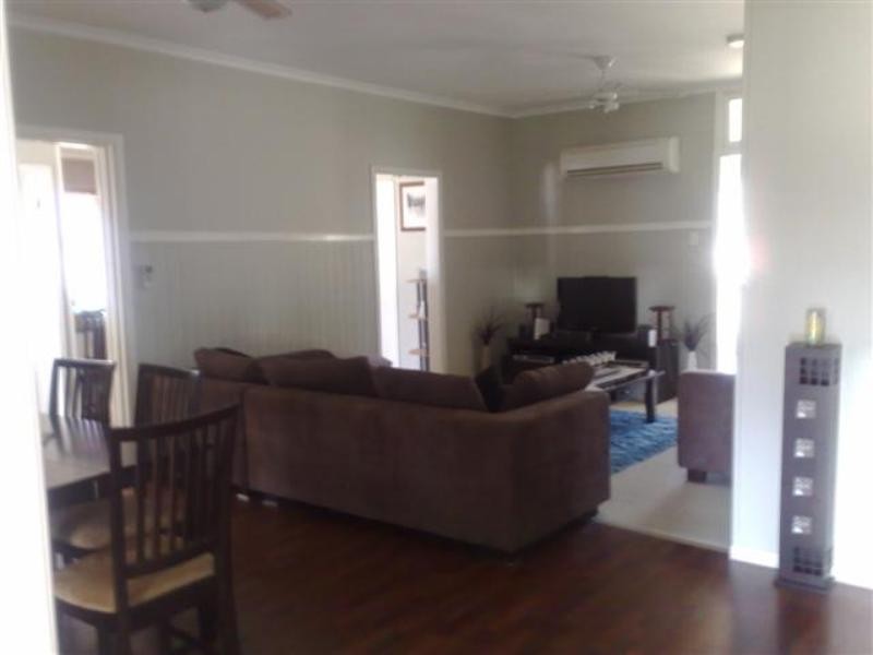 17 May Street, Roma QLD 4455