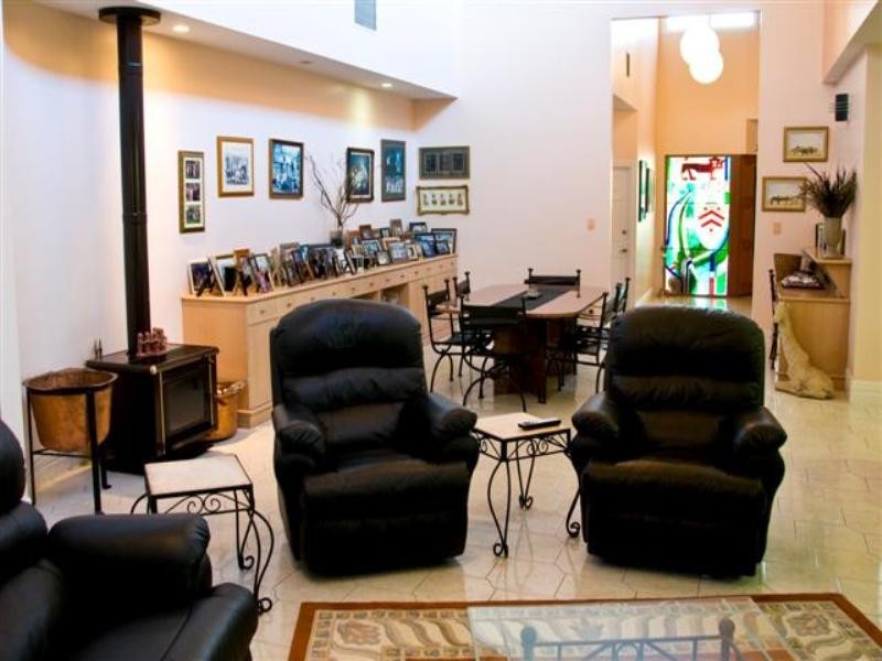 24-26 Alexander Avenue, Roma QLD 4455