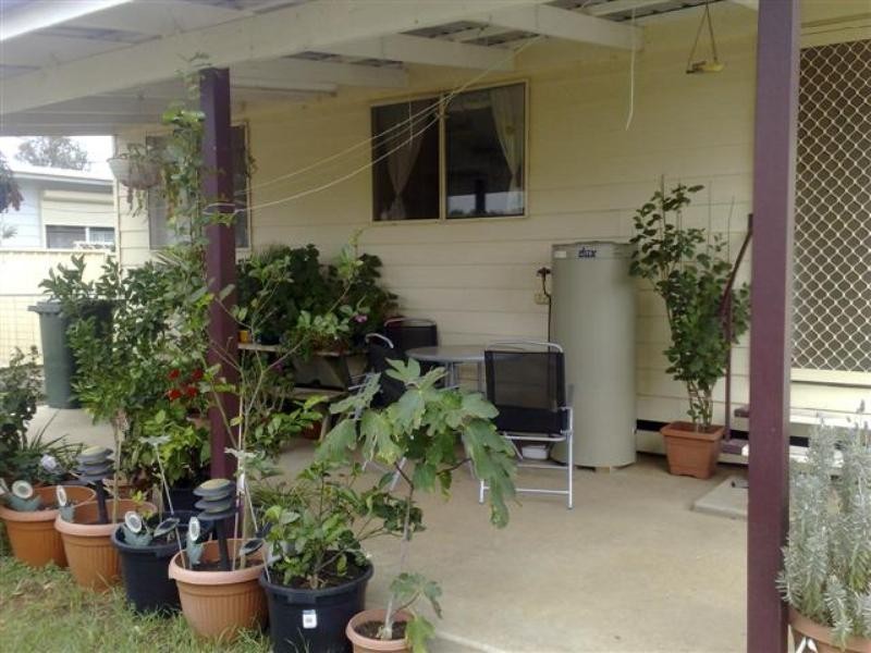 20 Alex Parade, Roma QLD 4455