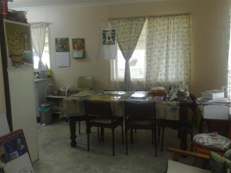 20 Alex Parade, Roma QLD 4455