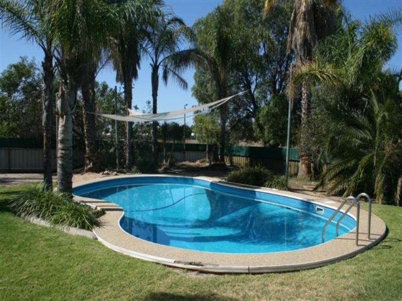 22-24 Borland Street, Roma QLD 4455