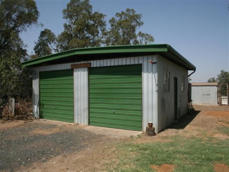 122 Northern Road, Roma QLD 4455