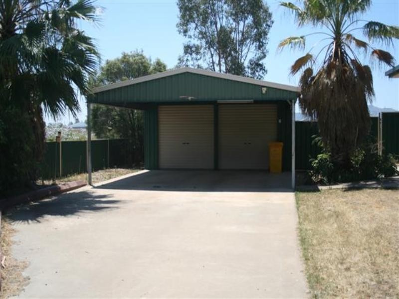 7 Bakerfinch Crescent, Roma QLD 4455