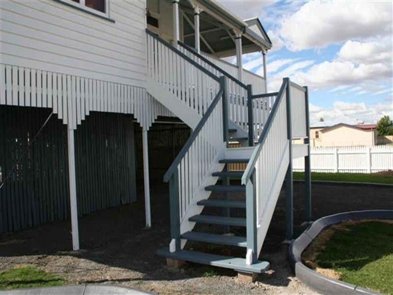 37 Ivy Street, Roma QLD 4455