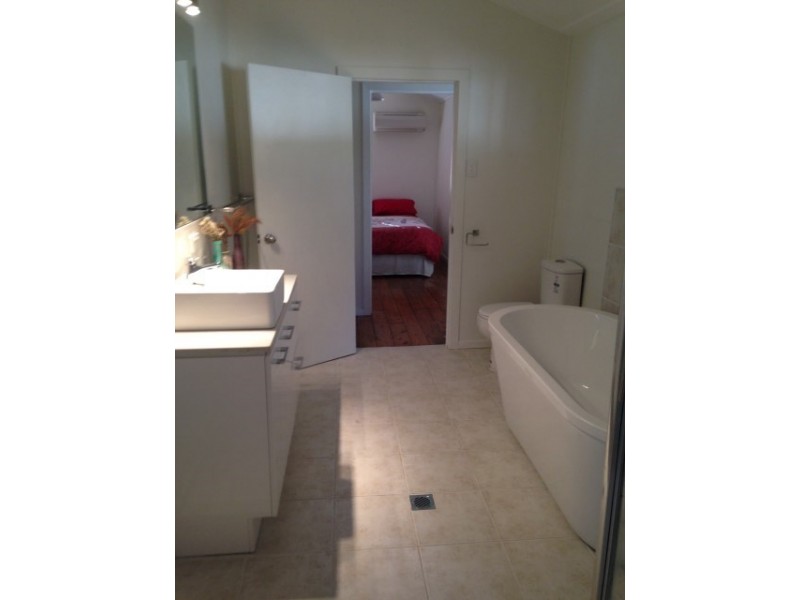 26 Chrystal Street, Roma QLD 4455