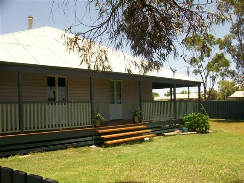 1 Jackson/Bowen Street, Roma QLD 4455