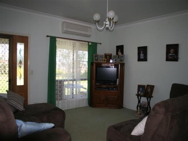 13 Beaumont Drive, Roma QLD 4455