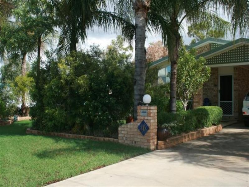 16 Everingham Avenue, Roma QLD 4455