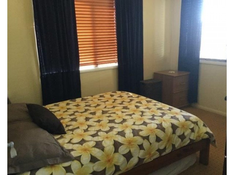 7 Powell Street, Roma QLD 4455