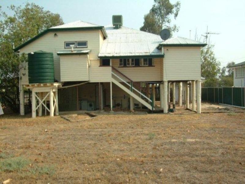 158 McDowall Street, Roma QLD 4455