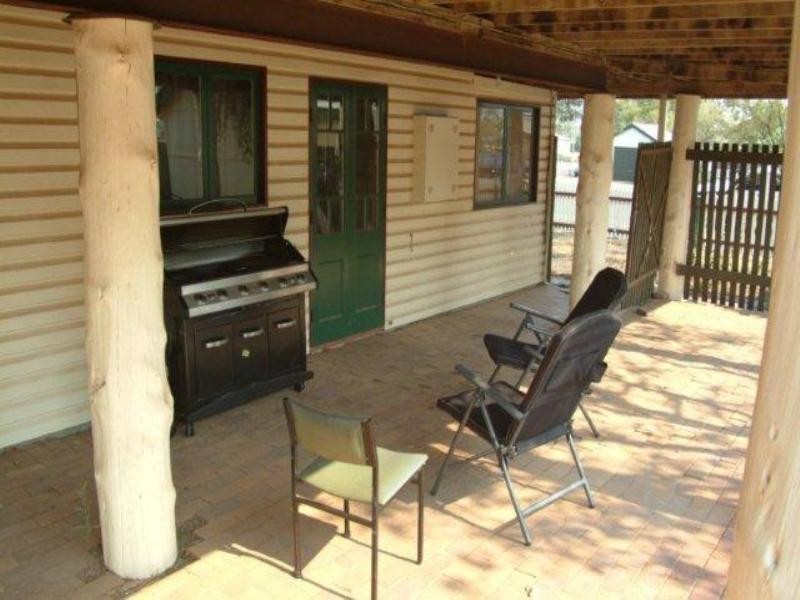 158 McDowall Street, Roma QLD 4455