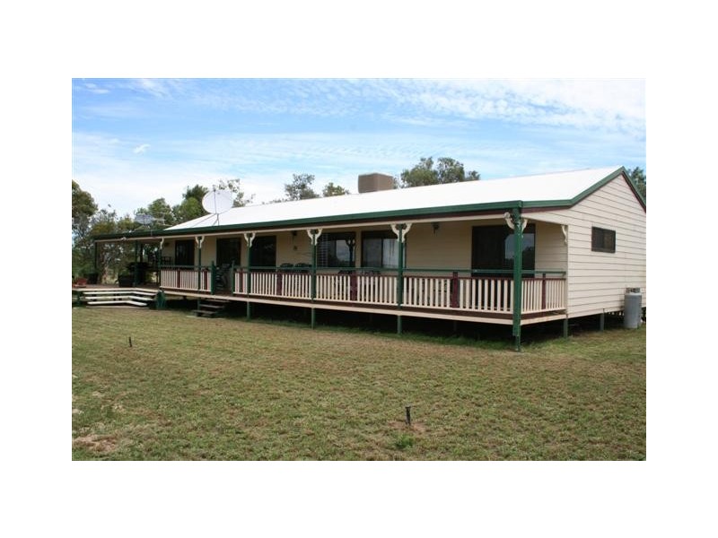 540 Daisybank Road, Roma QLD 4455