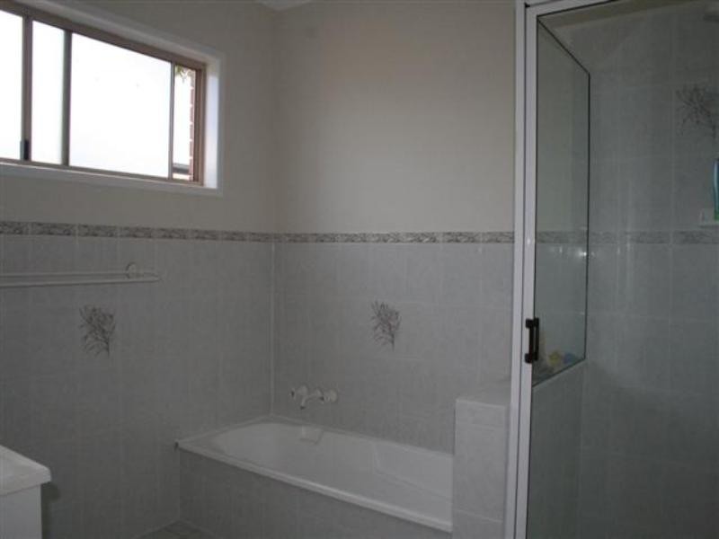 17 Madison Terrace, Roma QLD 4455