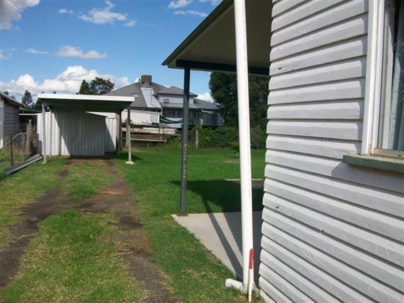 18 Hunter Street, Roma QLD 4455