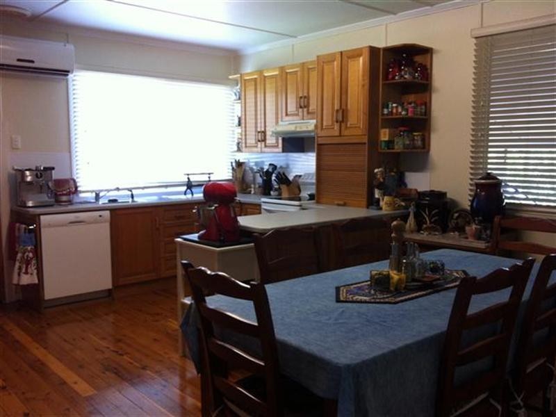 41 Taylor Street, Roma QLD 4455