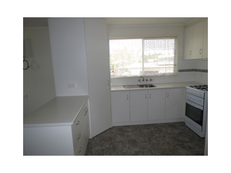 6 Cottell Street, Roma QLD 4455