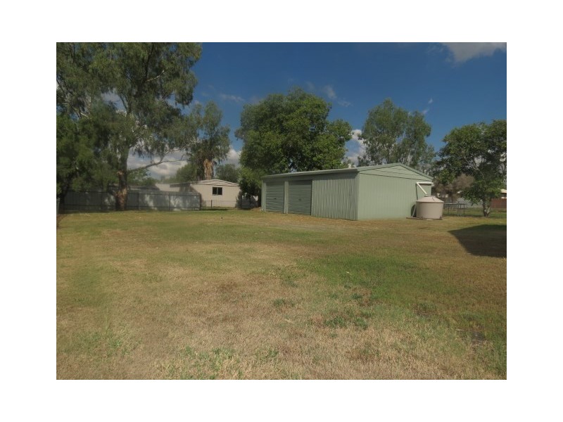 6 Cottell Street, Roma QLD 4455