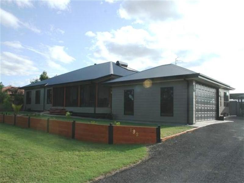 193 Charles, Roma QLD 4455