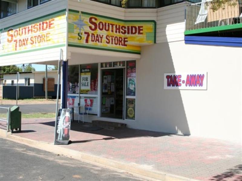 50 Southside Store, Roma QLD 4455