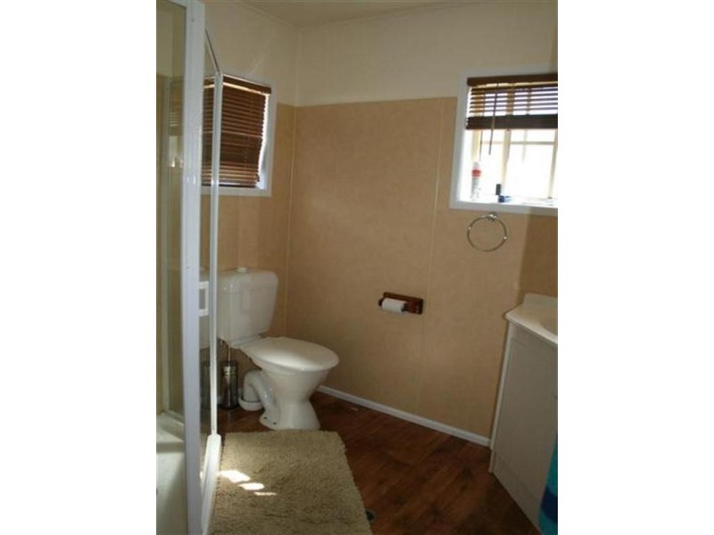 232 Edwardes Street, Roma QLD 4455