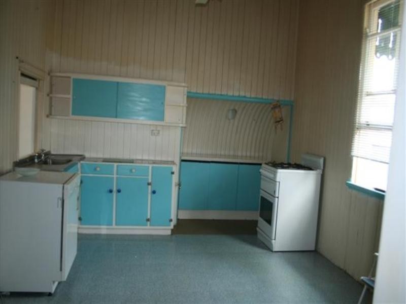 78 Hawthorne Street, Roma QLD 4455