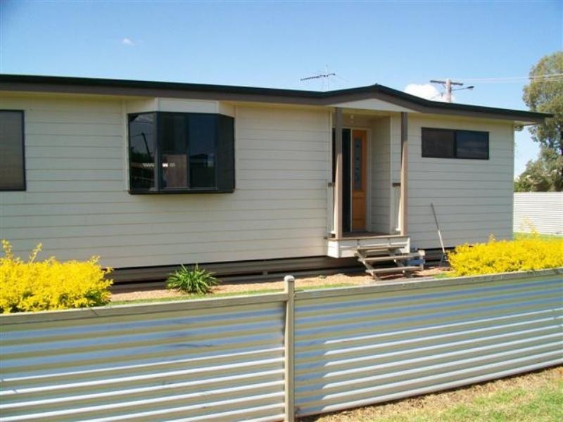 7 Harms, Roma QLD 4455